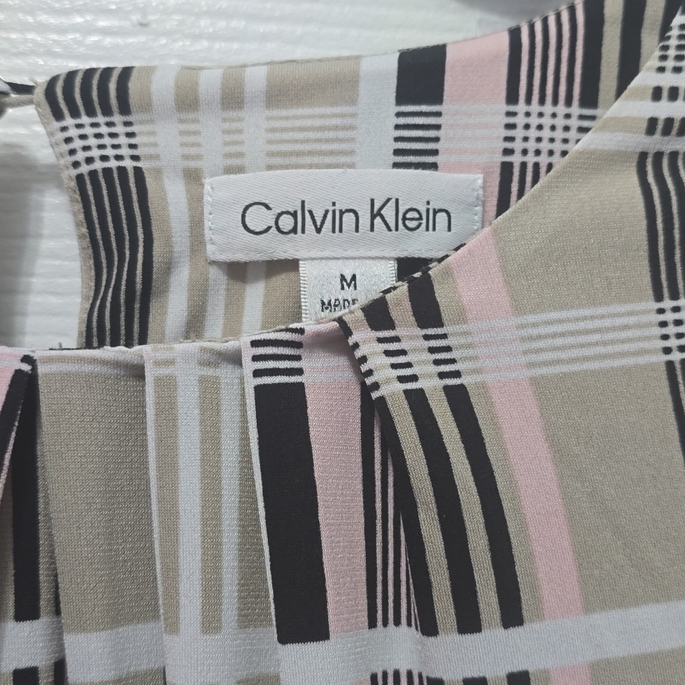 Calvin Klein Plaid Sleeveless Top - Picture 2 of 8